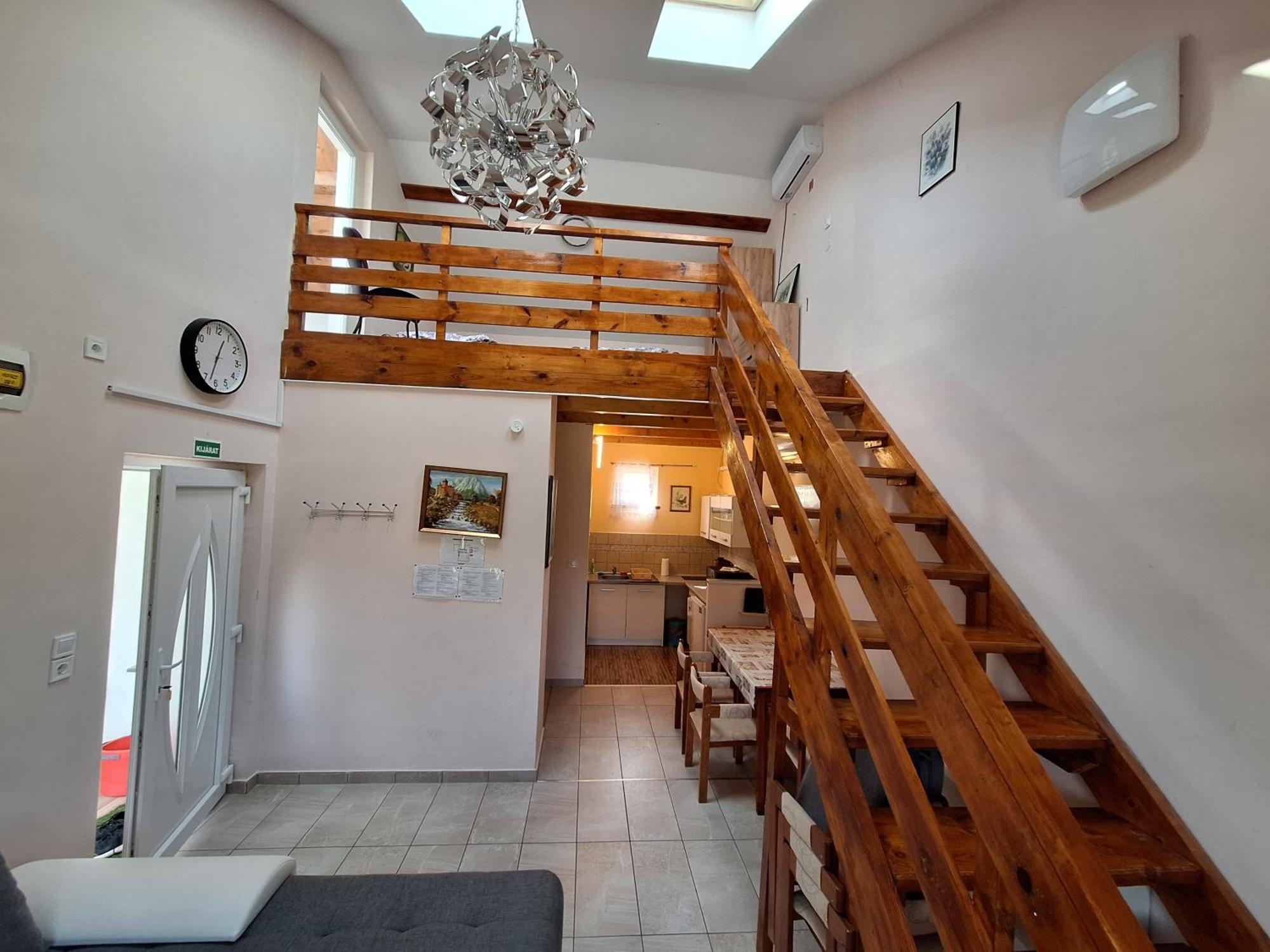 Cserke Holdfeny Apartman Cserkeszolo Exterior photo